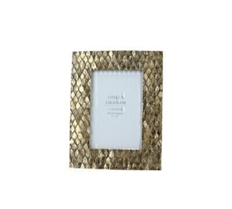 Gold Scaled Resin Picture Frame Medium by Gisela Graham Gold picture frame made from resin with scale design by Gisela Graham. This photo frame is a lovely shabby chic decorative item for any home. This Medium frame fits a 6 x 4 photo. Also available in a large size.